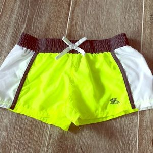 An effortless swimwear fashion